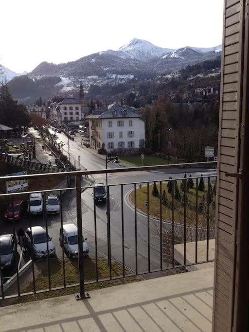 Appart Cosy Et Lumineux Au Coeur De Saint Gervais Esterno foto